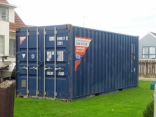 Moving containers at your home - BSPC Removalists