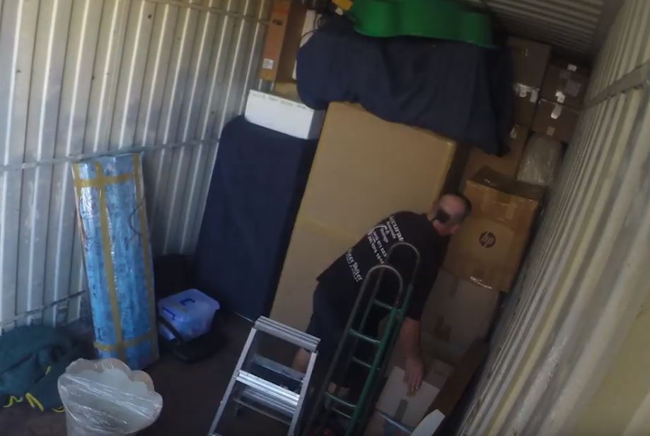 How to pack vertically in a shipping container | BSPC Removalists